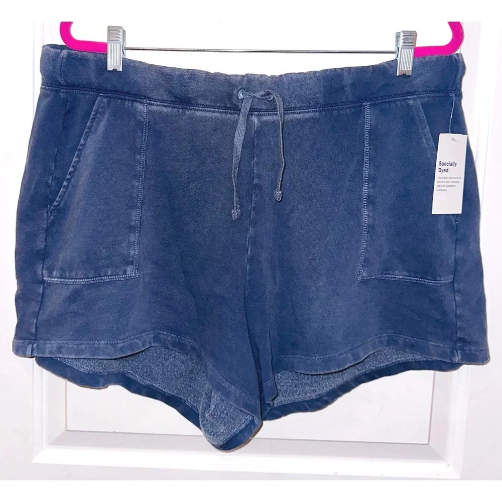 Vintage Garment-Dyed Utility Shorts for Women - Picture 2 of 5